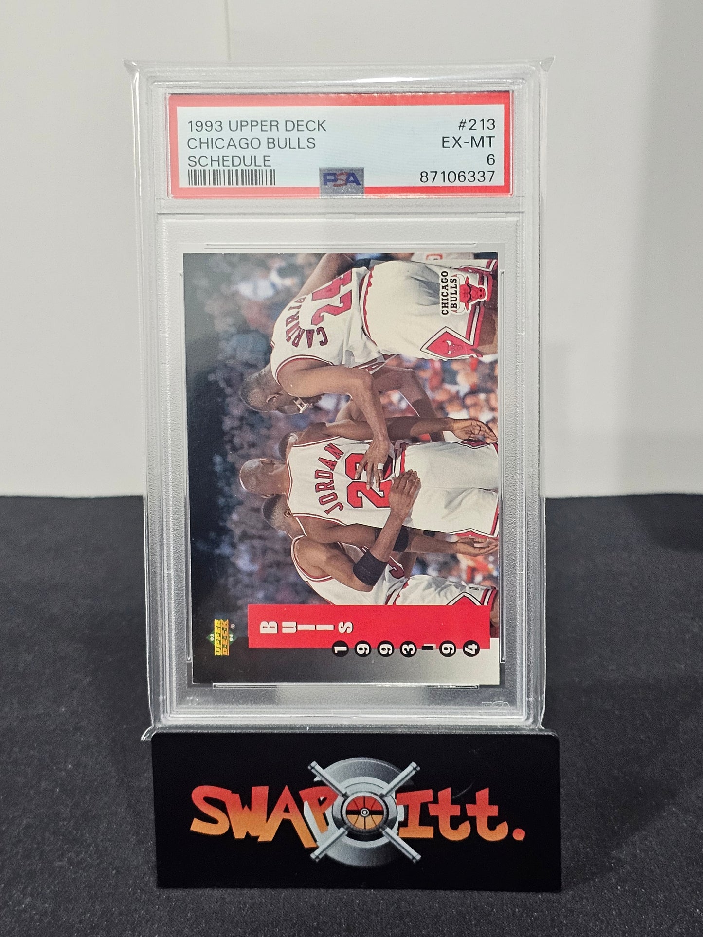 1993 upper deck CHICAGO BULLS psa 6