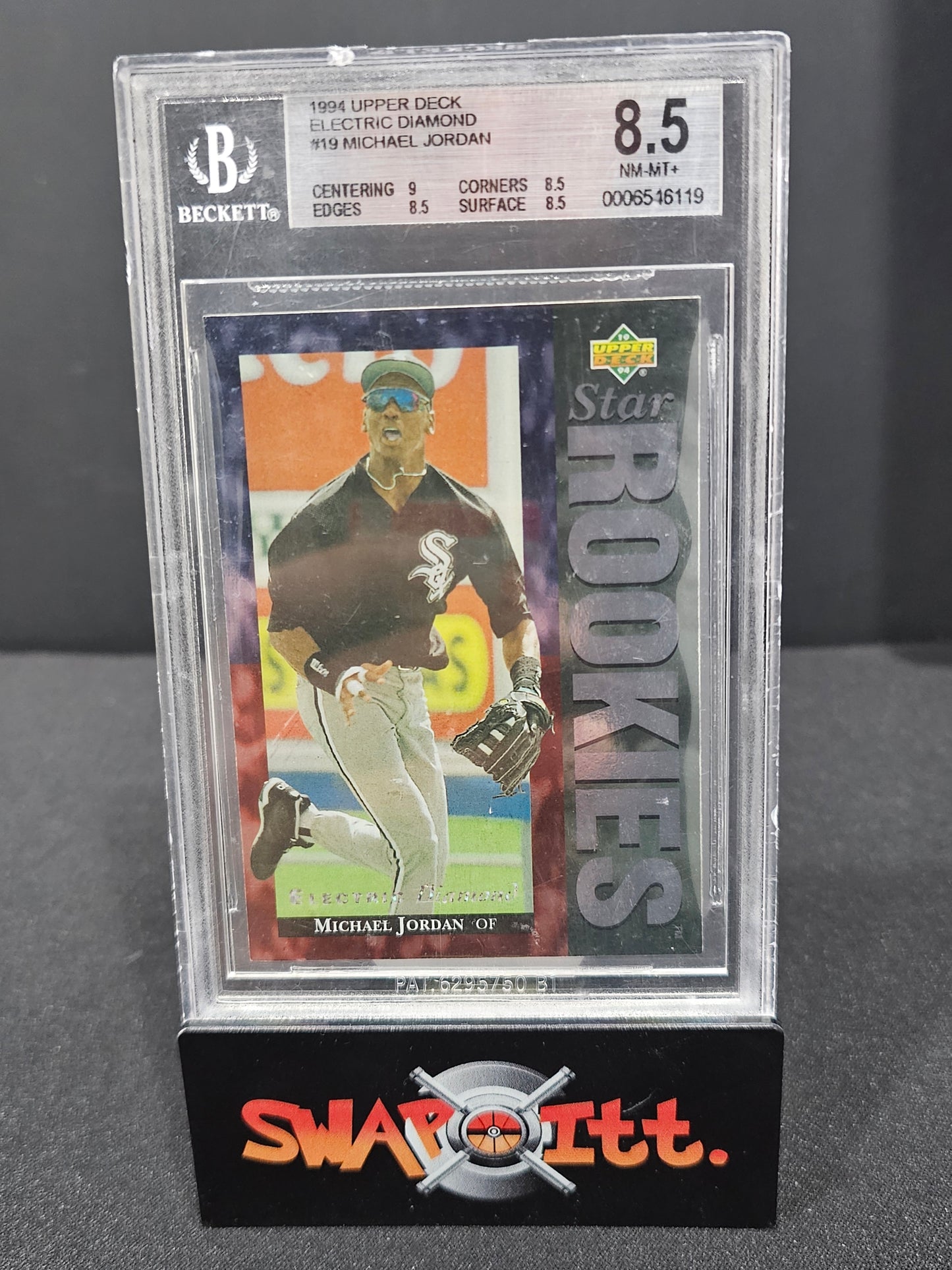 1994 upper deck electric diamond MICHAEL JORDAN bgs 8.5