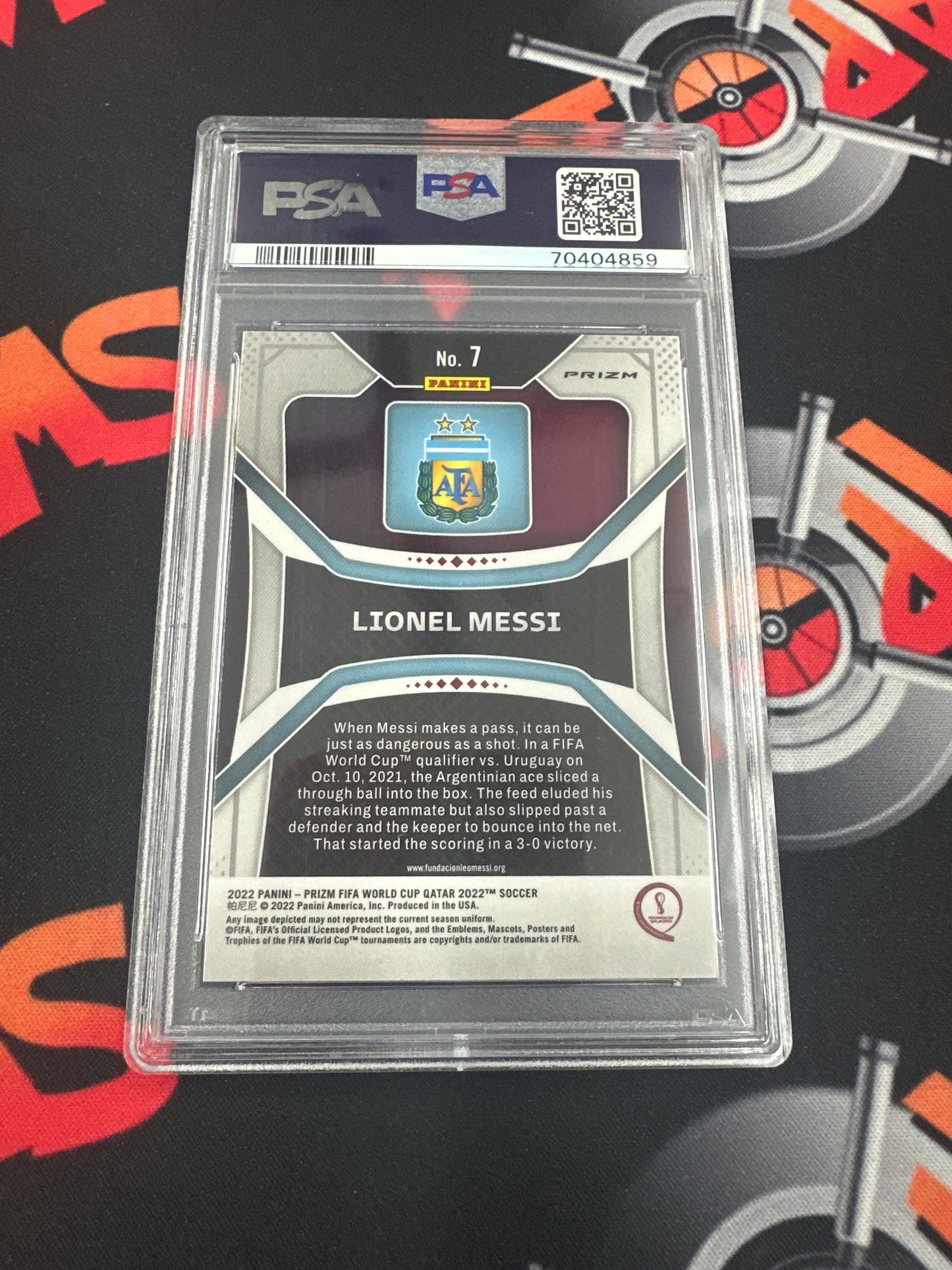 2022 Prizm WC Qatar Lionel Messi - Silver Prizm PSA 8 MINT #7