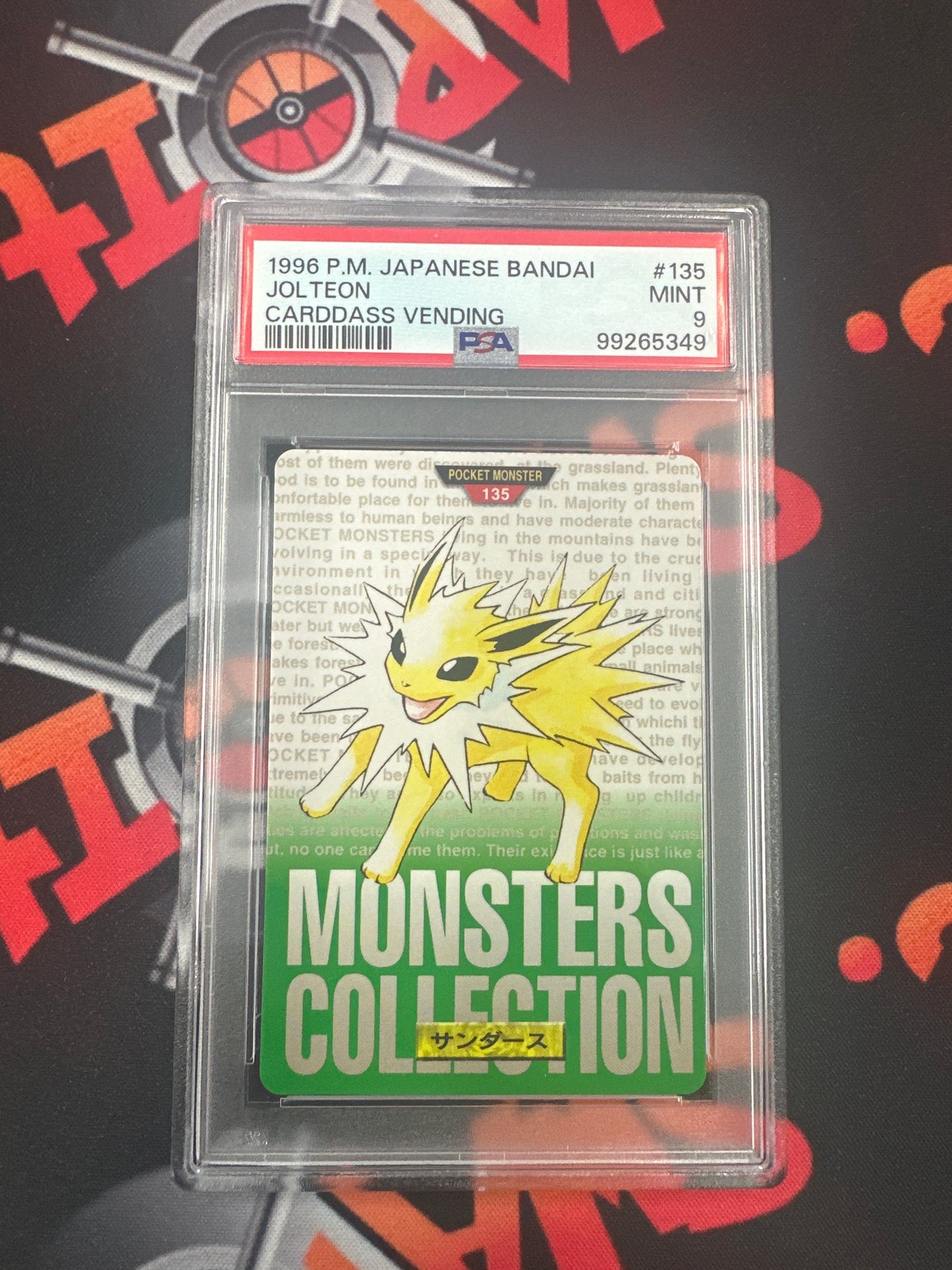 1996 Pokémon Japanese Bandai Jolteon - Carddass Vending PSA 9 MINT #135