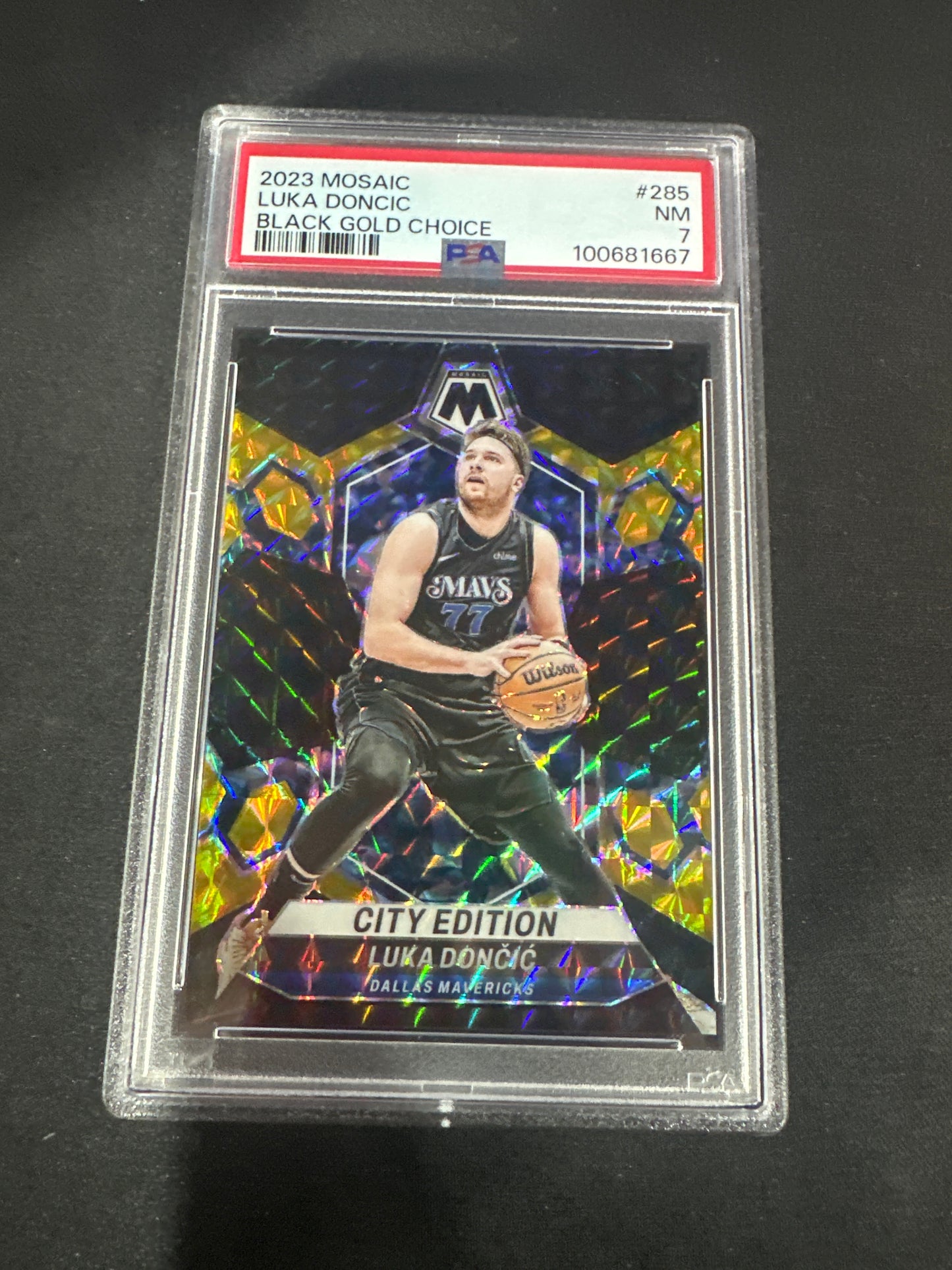 2023 Mosaic Luka Doncic - Black Gold Choice /8 PSA 7 #285